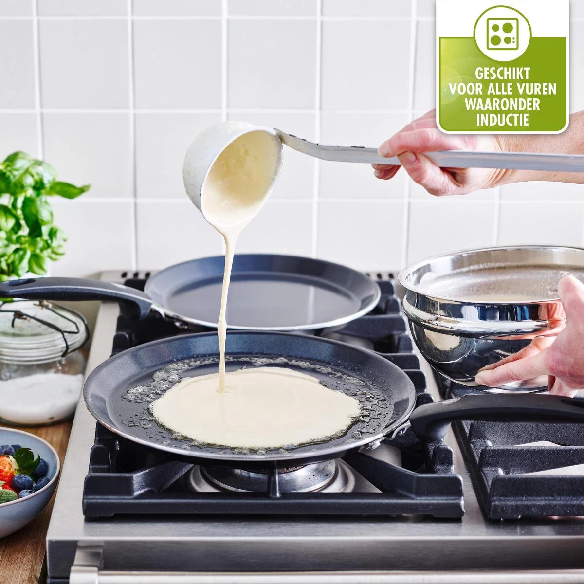 GreenPan Essentials Pannenkoekenpan 24cm - Zwart - Inductie - PFAS-vrij - Afbeelding 8
