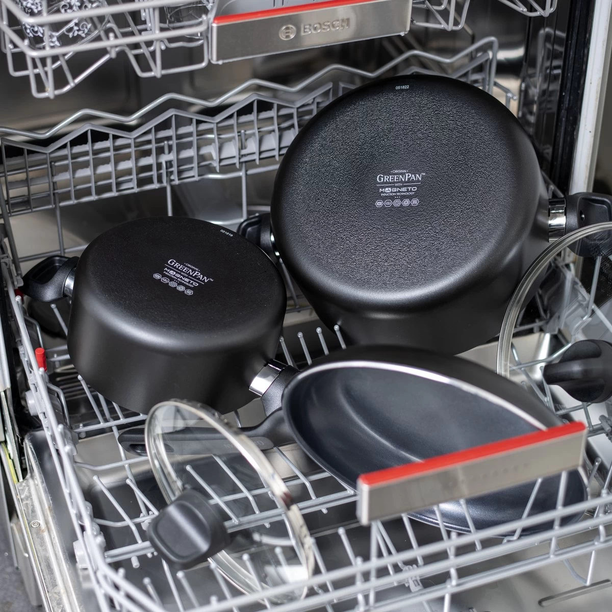 GreenPan Memphis Keramische Koekenpannenset - Ø24 + Ø28 Cm - PFAS-vrij - Afbeelding 6