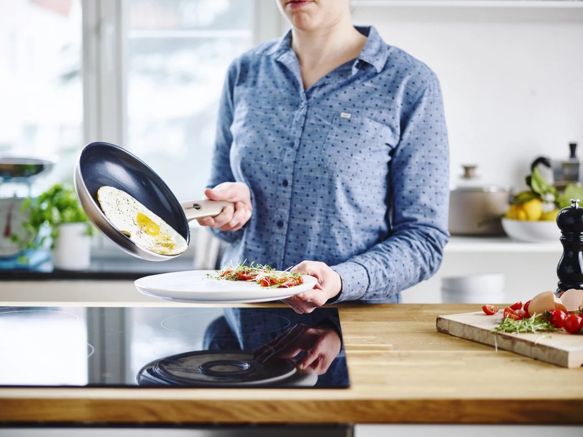 GreenPan Cambridge Hapjespan Met Deksel 28cm - Brons - Inductie - PFAS-vrij - Afbeelding 4