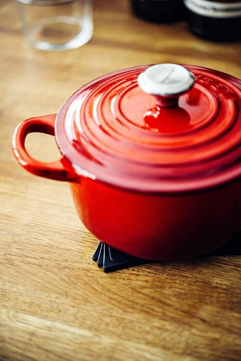 Le Creuset Signature Braadpan - 4,2 L - 24 Cm - Kersenrood - Afbeelding 3